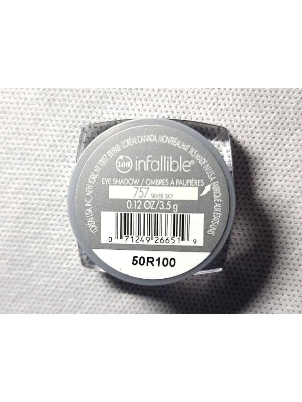 L'Oreal Infallible 24hr Eye Shadow 757 Silver Sky Sparkly Discontinued Rare NEW